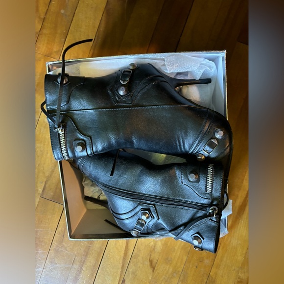 NIB Pointed Toe Stiletto Booties High Heels 7.5 NEW - Picture 3 of 8